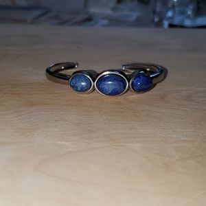 Blue crackle stone cuff bracelet